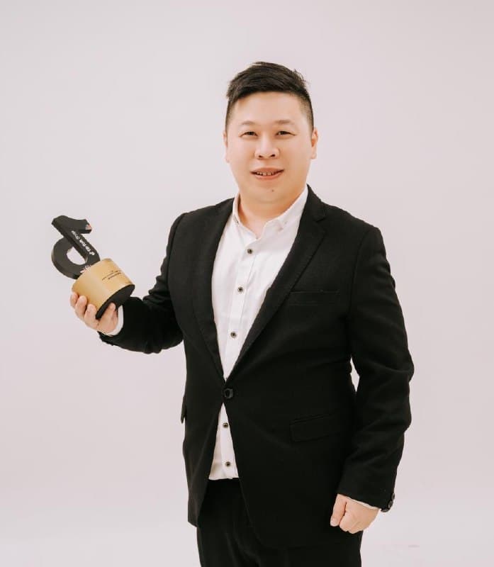Max Ng Kai Lun with TikTok Award